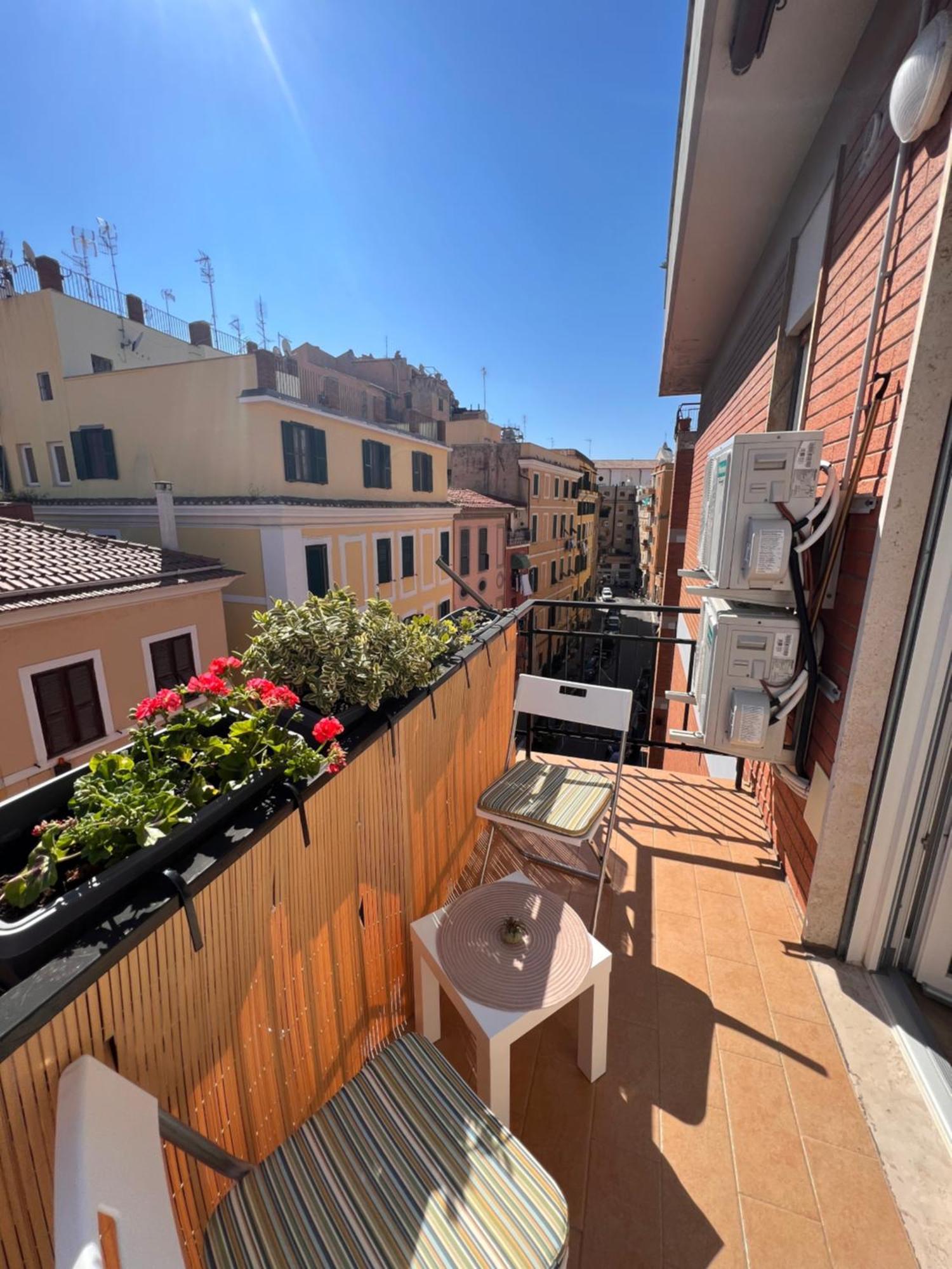 Casa Dharma Hotel Civitavecchia Exterior foto