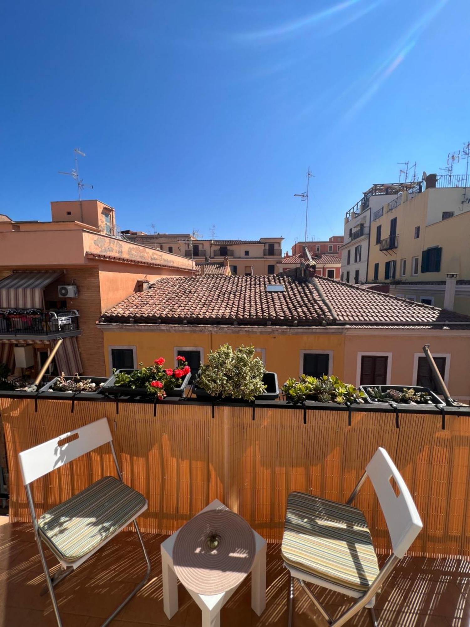 Casa Dharma Hotel Civitavecchia Exterior foto